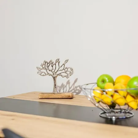 Kelly's Sunset 1 κalamata *