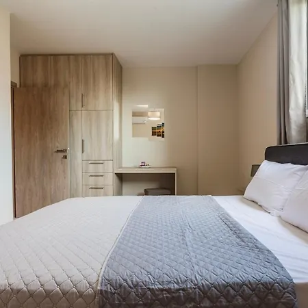 Kelly's Sunset 1 κalamata * Βέργα Καλαμάτας