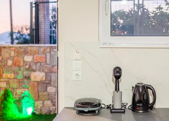 Kelly's Sunset 1 κalamata