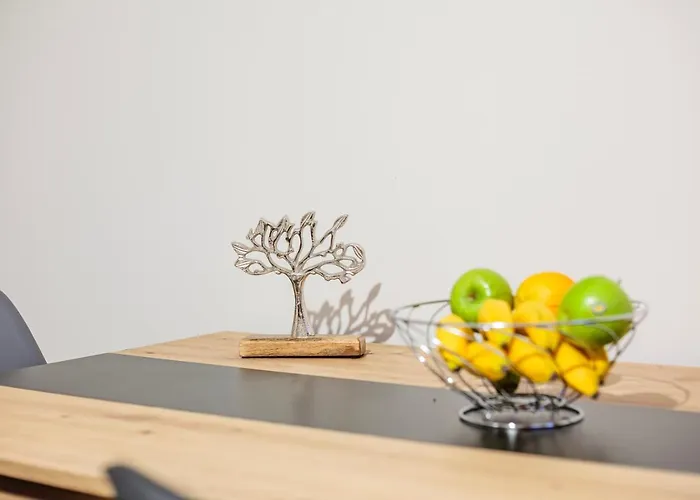 Kelly's Sunset 1 κalamata *